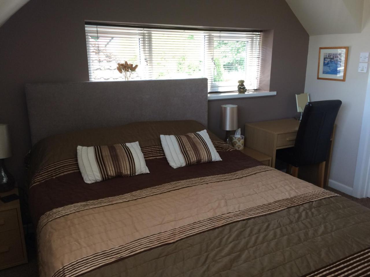 Water'S Edge B&B Christchurch  Buitenkant foto