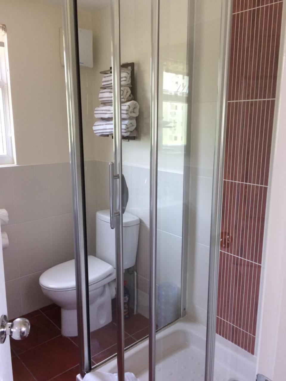 Water'S Edge B&B Christchurch  Buitenkant foto